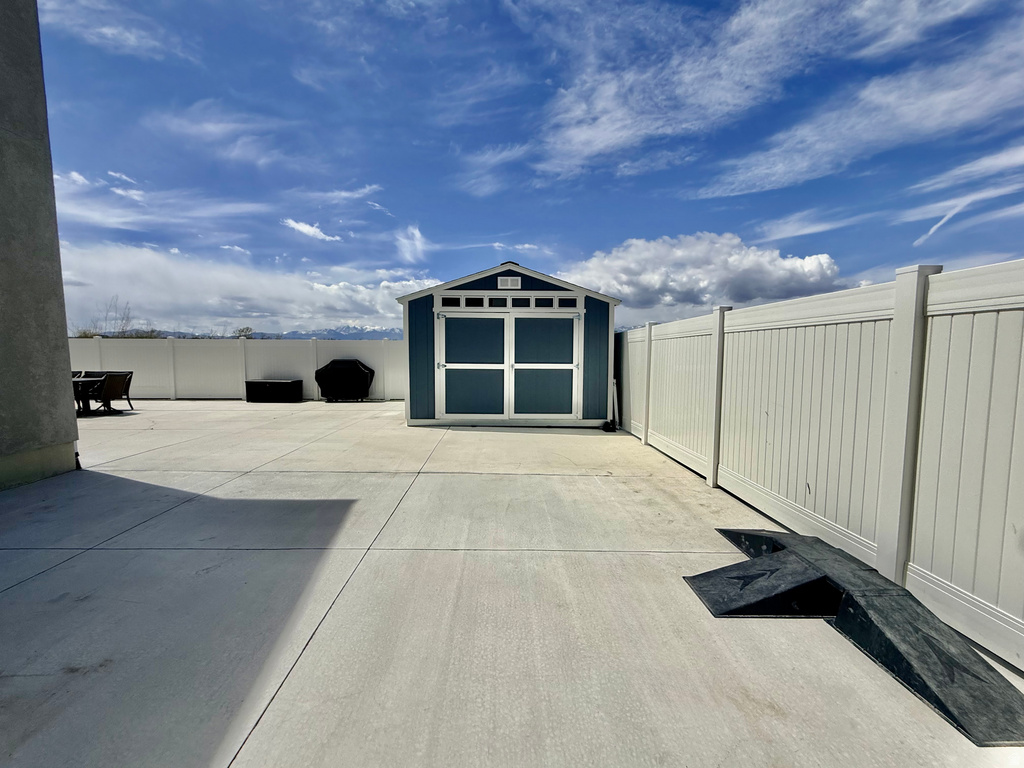 6371 N WILD MARE WAY Stansbury Park, UT 84074