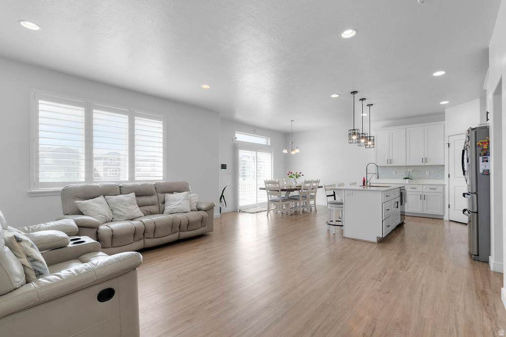 4236 E BONNE VISTA DR Eagle Mountain, UT 84005