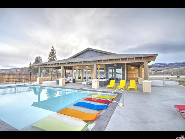 601 S AMBER LN Garden City, UT 84028