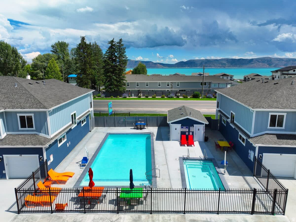 601 S AMBER LN Garden City, UT 84028