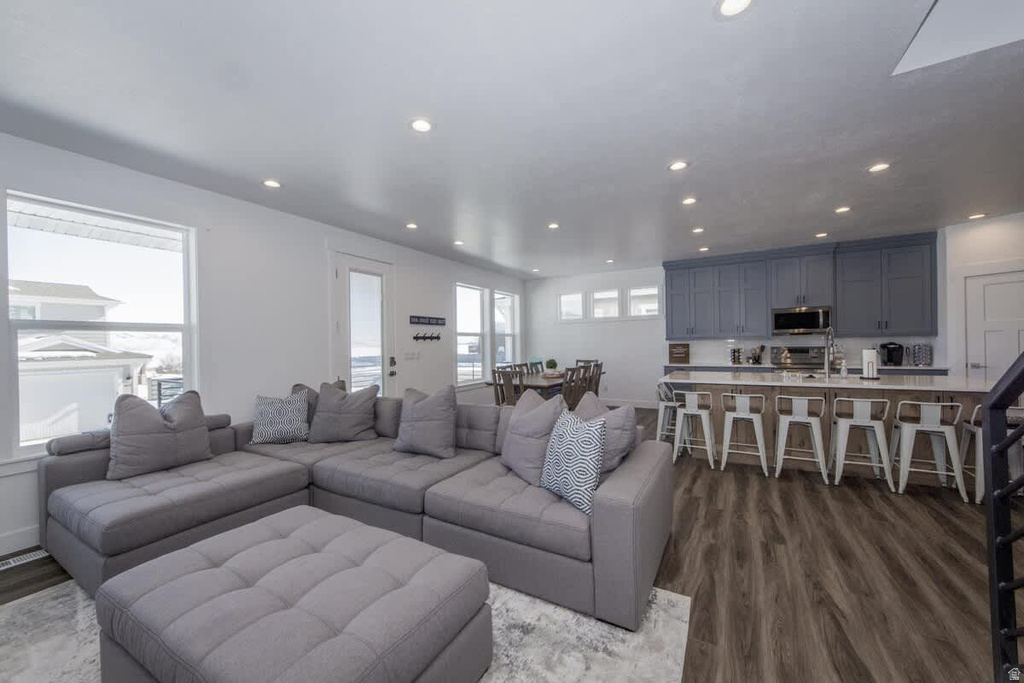 601 S AMBER LN Garden City, UT 84028