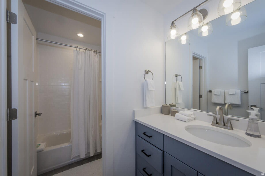 601 S AMBER LN Garden City, UT 84028
