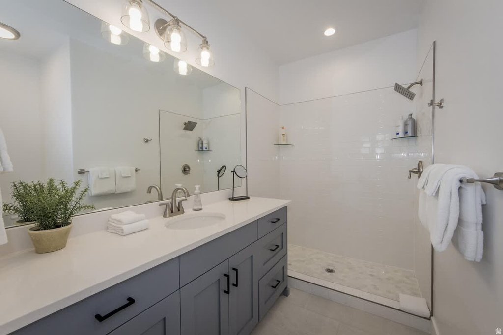 601 S AMBER LN Garden City, UT 84028