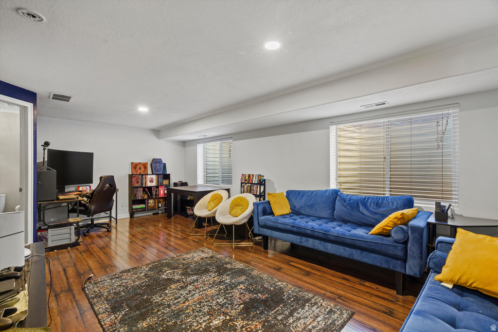 1814 W 5050 S Roy, UT 84067