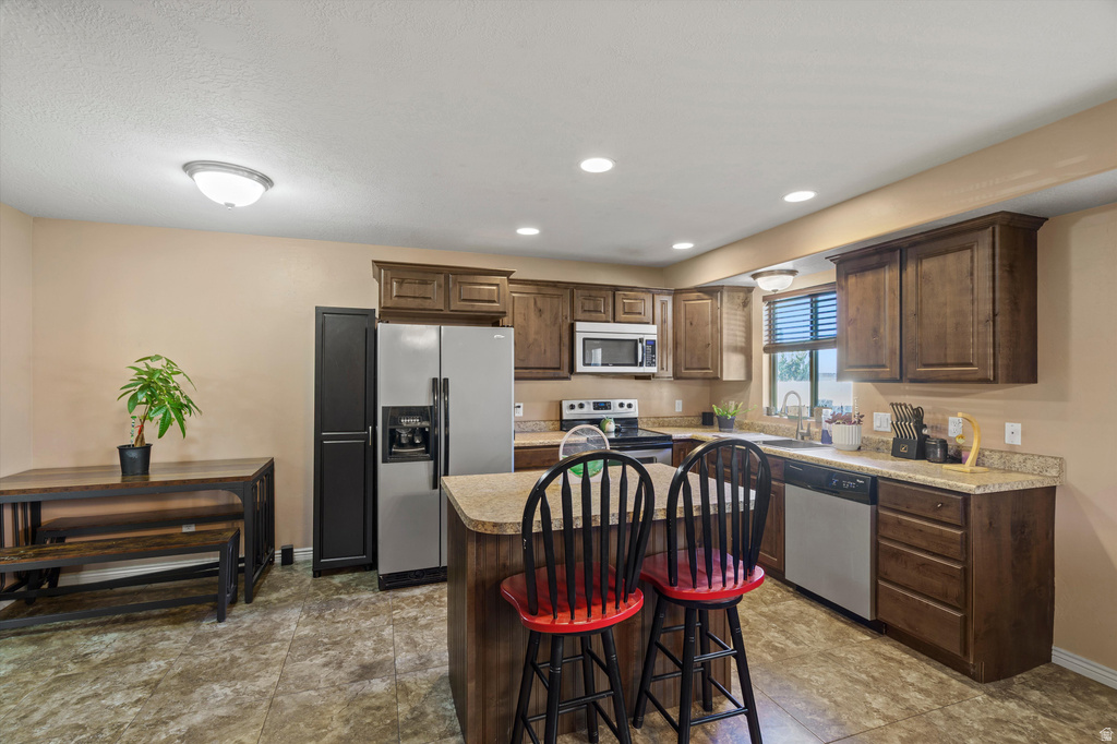 1814 W 5050 S Roy, UT 84067