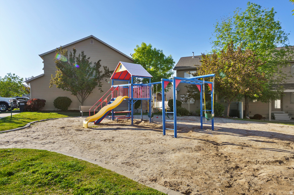 1814 W 5050 S Roy, UT 84067