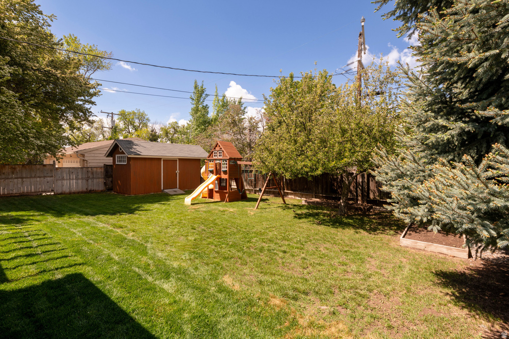 2011 E SHERIDAN RD Salt Lake City, UT 84108