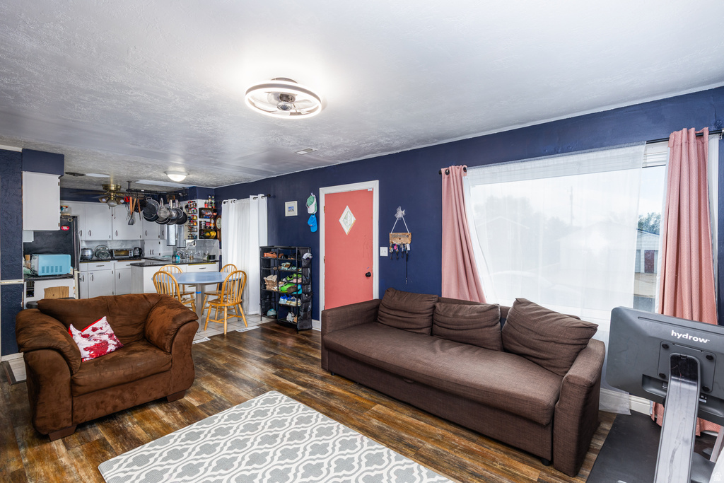 757 BIRCH ST Clearfield, UT 84015