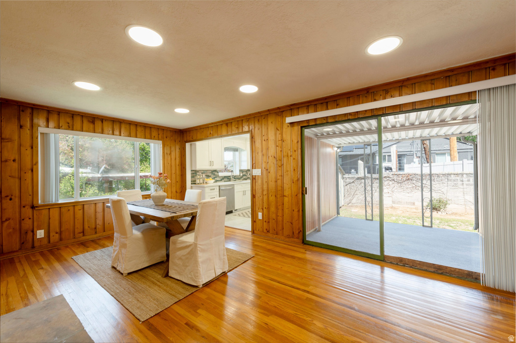 2467 E EMERSON AVE Salt Lake City, UT 84108