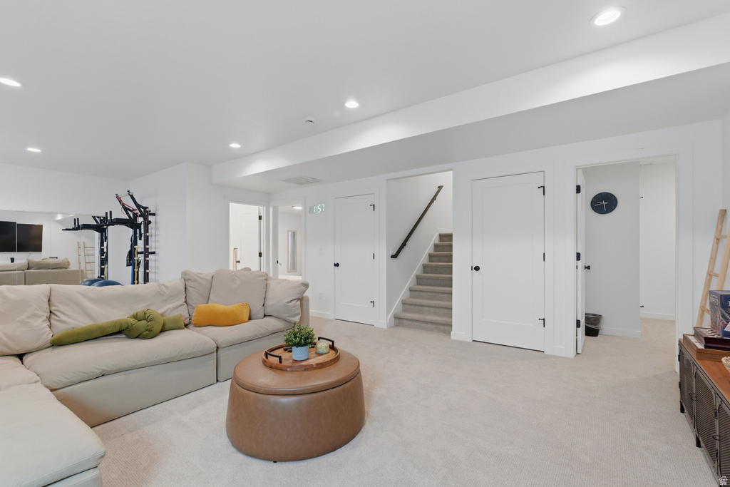 11151 S CHEVIOT HILLS LN South Jordan, UT 84009