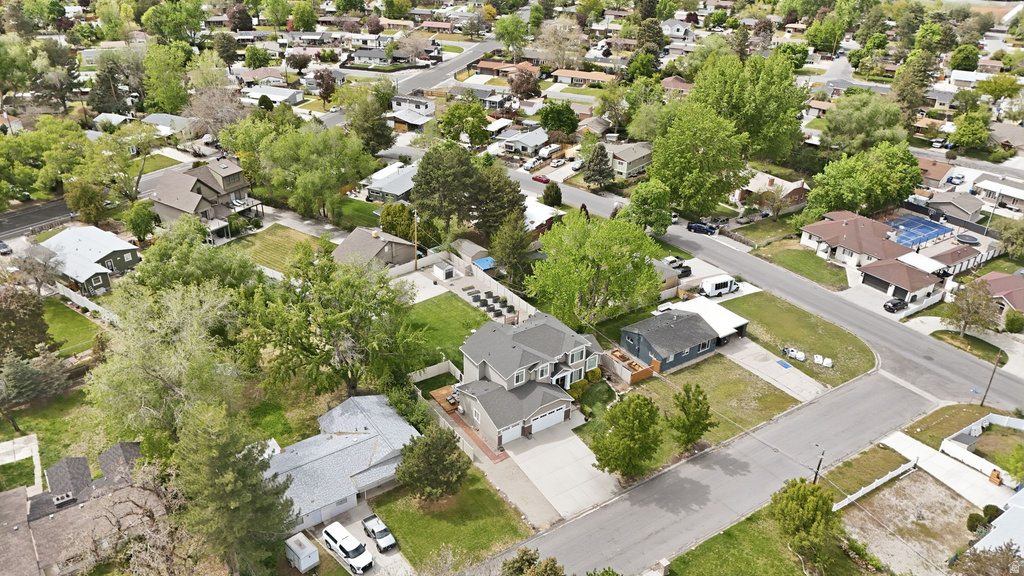 6800 S GREENDALE RD Cottonwood Heights, UT 84121
