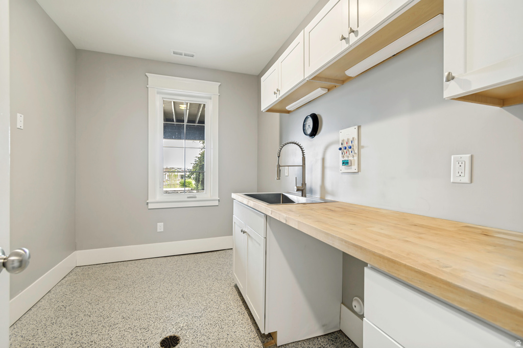 4958 W LAKE AVE South Jordan, UT 84009