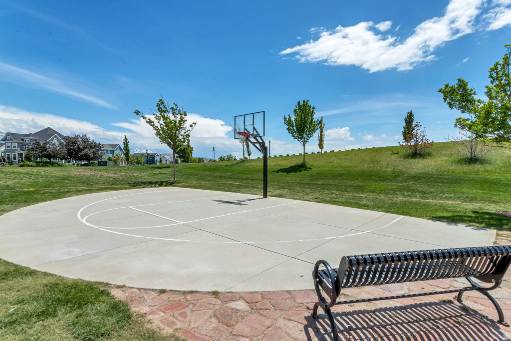 4958 W LAKE AVE South Jordan, UT 84009