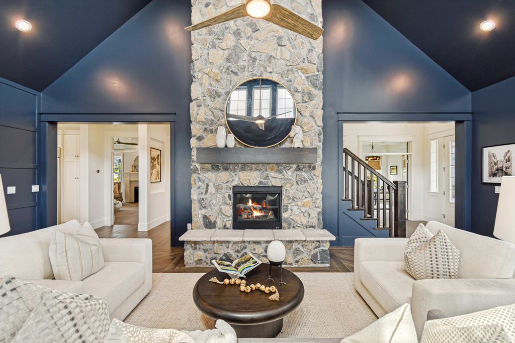 4958 W LAKE AVE South Jordan, UT 84009