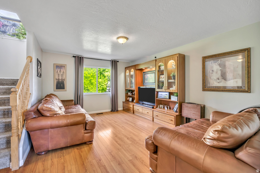 1949 N VINEYARD PL Saratoga Springs, UT 84045