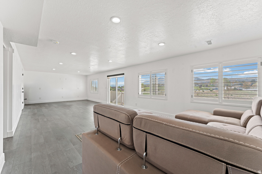64 N DESERT SAGE CIR Saratoga Springs, UT 84045