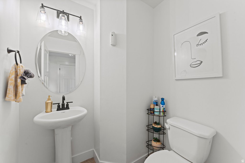 64 N DESERT SAGE CIR Saratoga Springs, UT 84045