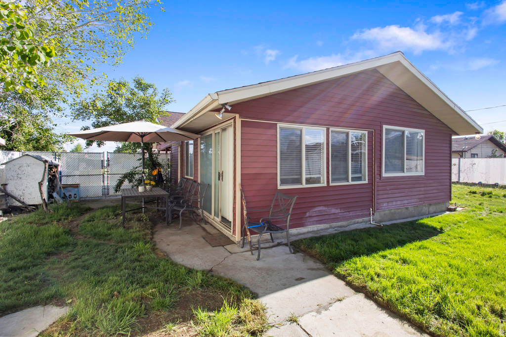 726 W 120 N Orem, UT 84057
