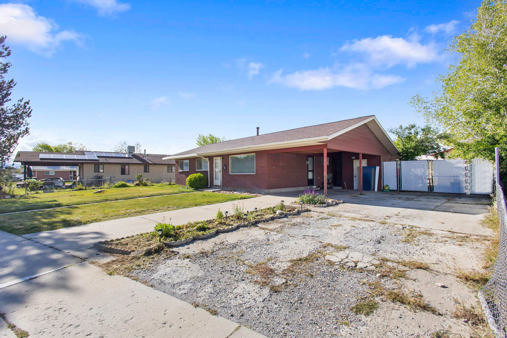 726 W 120 N Orem, UT 84057