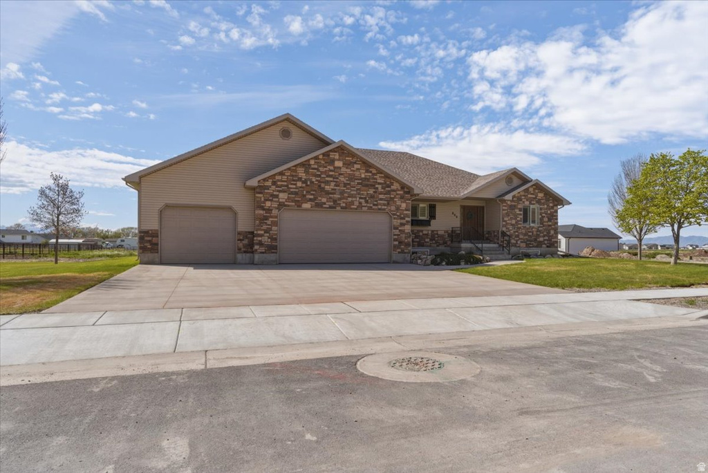 808 N 2300 ST Tremonton, UT 84337
