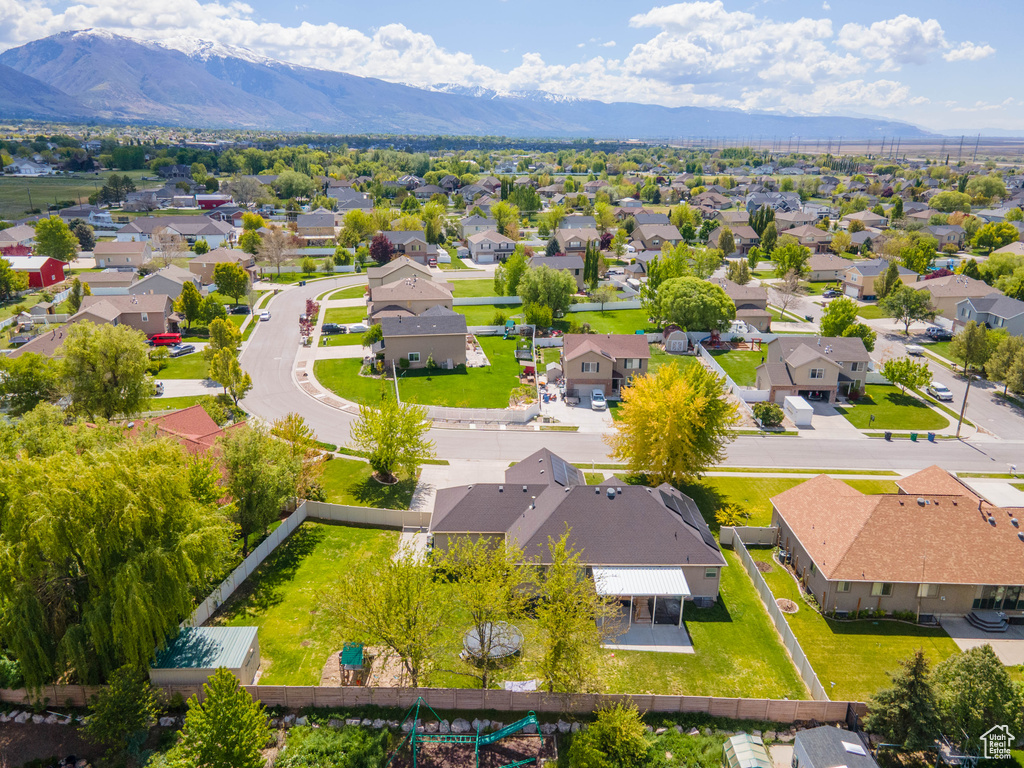 1580 CRESTMONT WAY Kaysville, UT 84037
