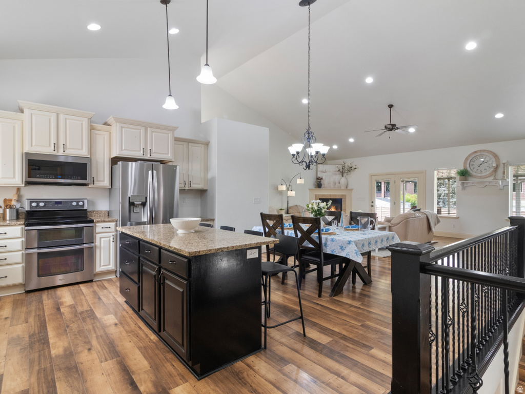 1580 CRESTMONT WAY Kaysville, UT 84037