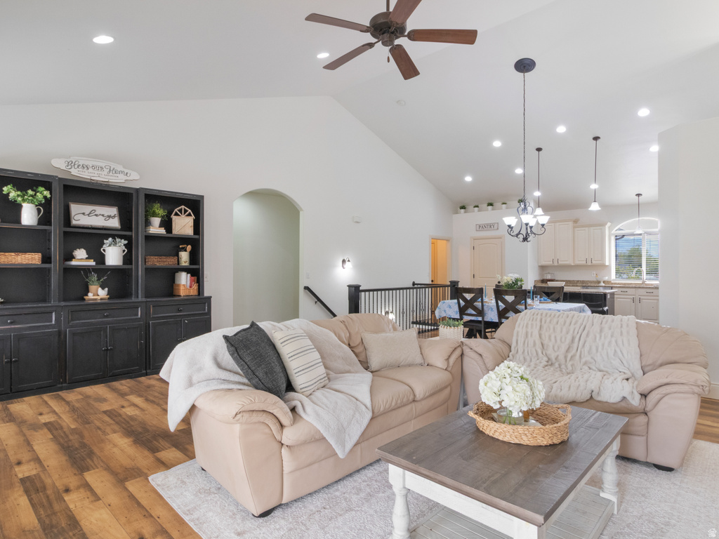 1580 CRESTMONT WAY Kaysville, UT 84037