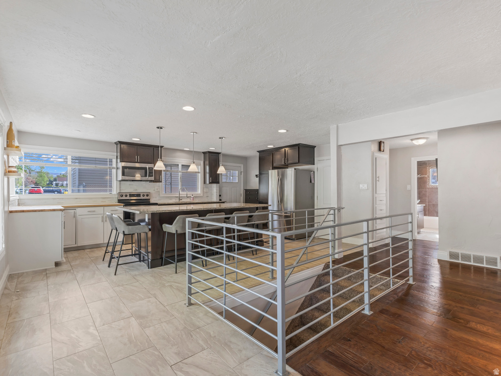 935 N 400 E Bountiful, UT 84010