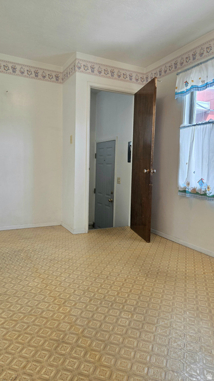 4352 S 125 W Washington Terrace, UT 84405