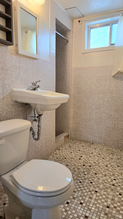 4352 S 125 W Washington Terrace, UT 84405