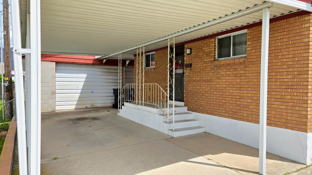 4352 S 125 W Washington Terrace, UT 84405