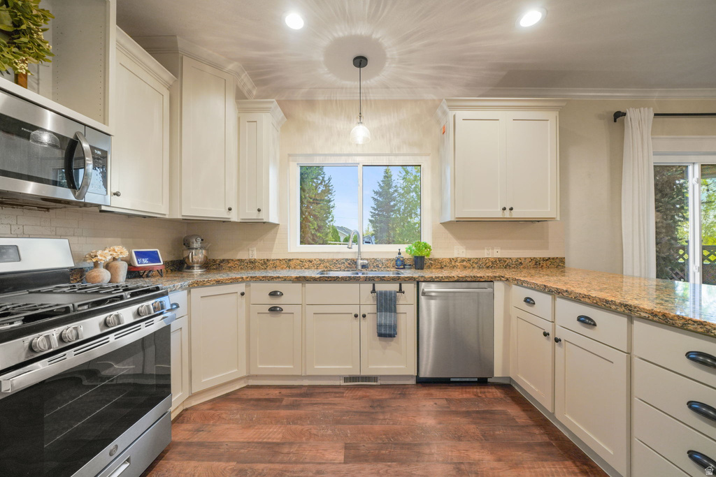 1063 W 2650 N Lehi, UT 84043