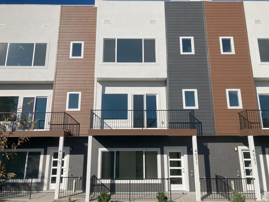 4572 PLEASANT PINE CT #37 West Valley City, UT 84120