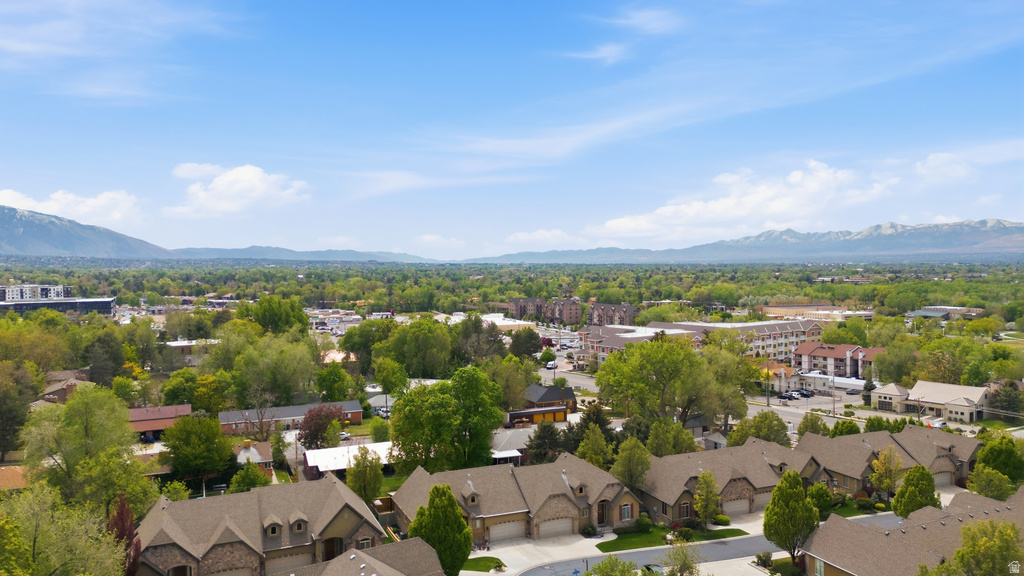 1832 E PEYTON CT Holladay, UT 84117
