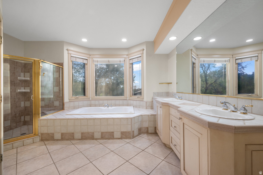 2131 KAYS CREEK DR Layton, UT 84040