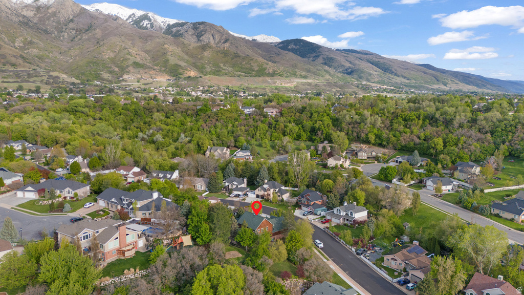 2131 KAYS CREEK DR Layton, UT 84040