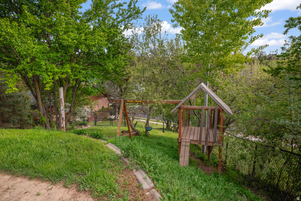 2131 KAYS CREEK DR Layton, UT 84040