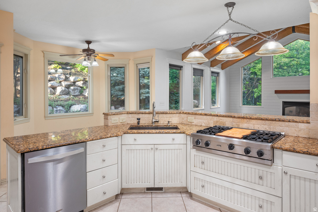 2131 KAYS CREEK DR Layton, UT 84040