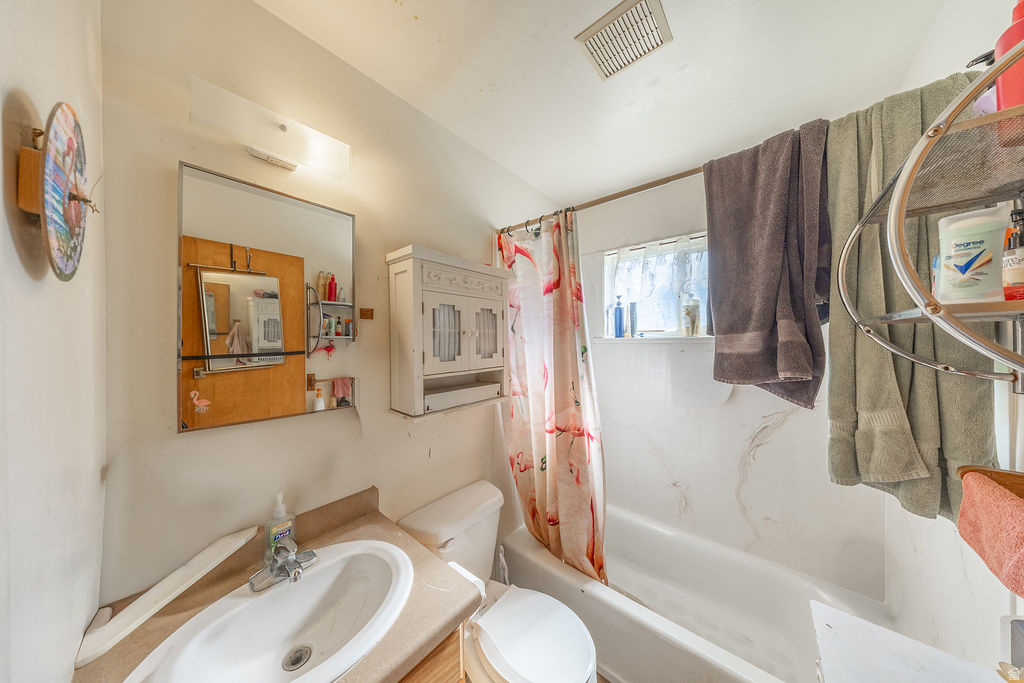 148 W WICKER LN Bountiful, UT 84010