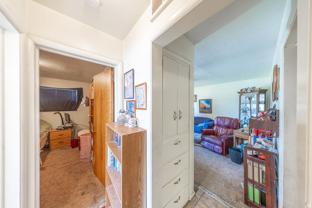 148 W WICKER LN Bountiful, UT 84010