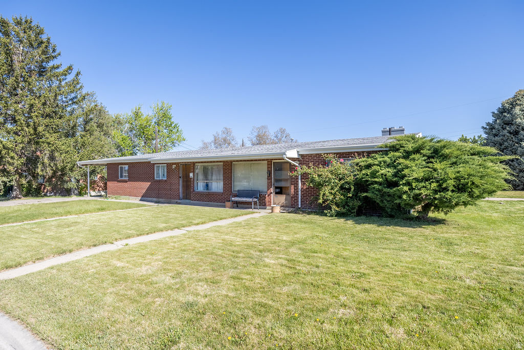 148 W WICKER LN Bountiful, UT 84010