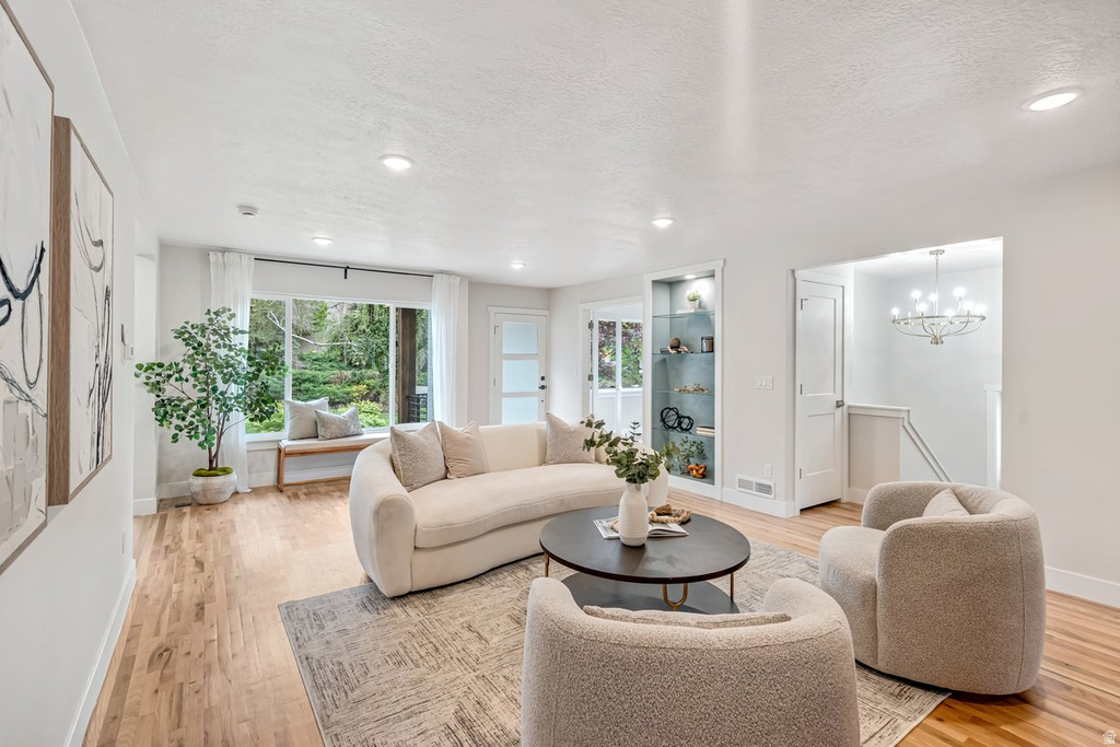 4790 S HUGO AVE Holladay, UT 84117