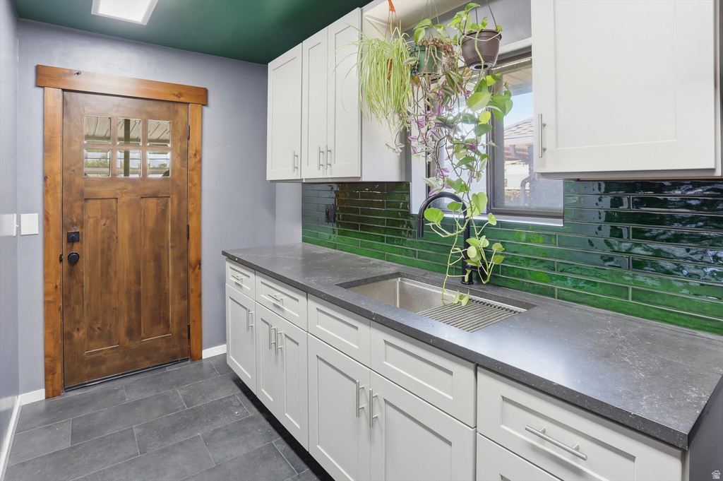 330 N CHICAGO ST Salt Lake City, UT 84116