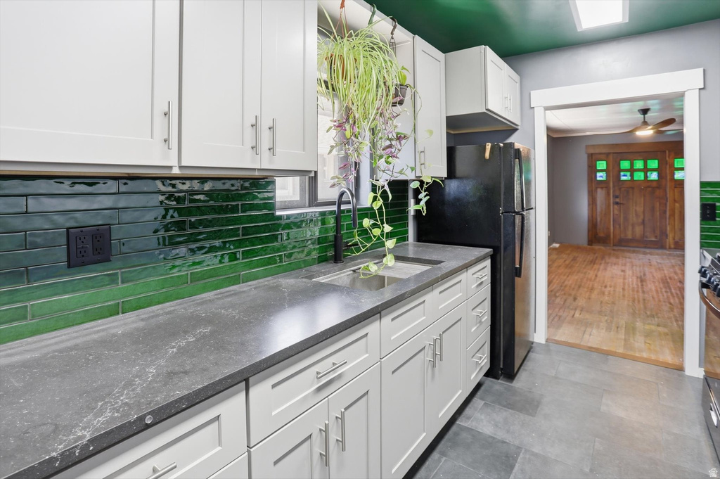 330 N CHICAGO ST Salt Lake City, UT 84116