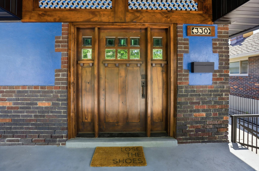 330 N CHICAGO ST Salt Lake City, UT 84116