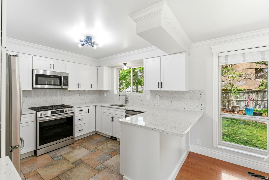 1022 E 3200 N North Ogden, UT 84414