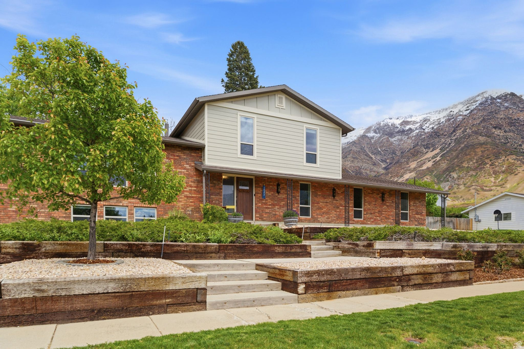 1022 E 3200 N North Ogden, UT 84414