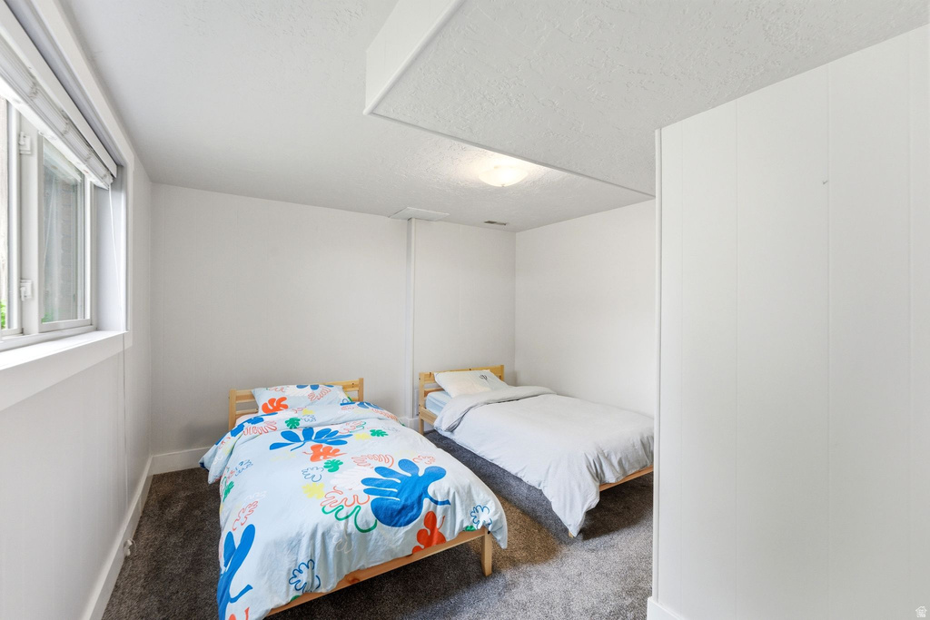 1022 E 3200 N North Ogden, UT 84414