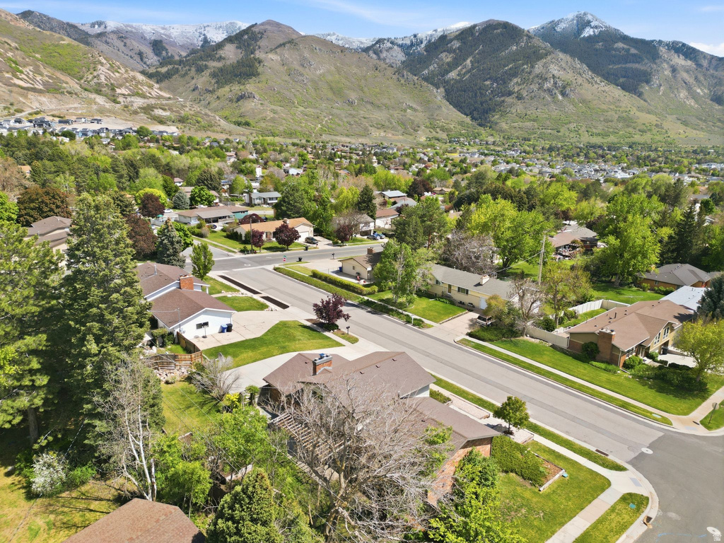 1022 E 3200 N North Ogden, UT 84414