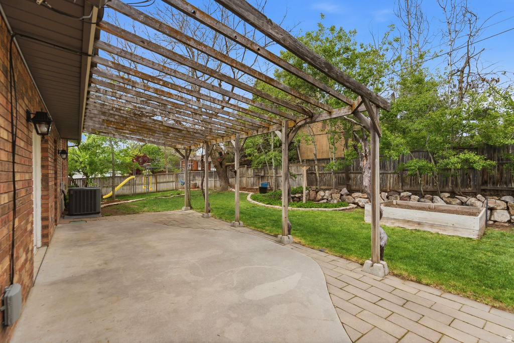1022 E 3200 N North Ogden, UT 84414
